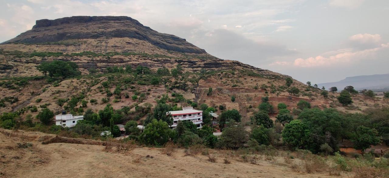 Golden Resort And Farm Nashik Exterior photo